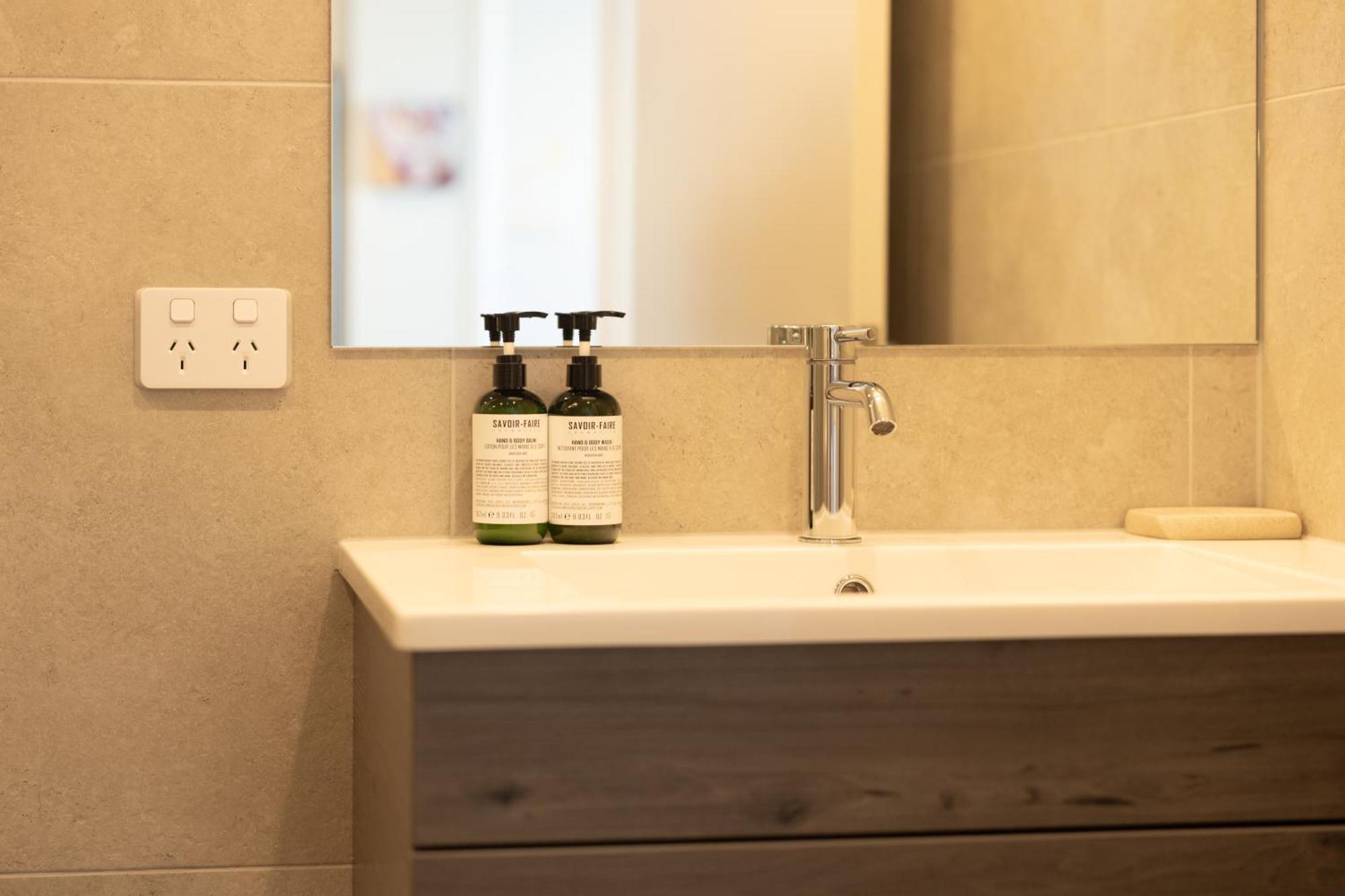 כרייסטצ'רץ' Luxury 2 Bedroom Cbd Apartment With Free Parking מראה חיצוני תמונה