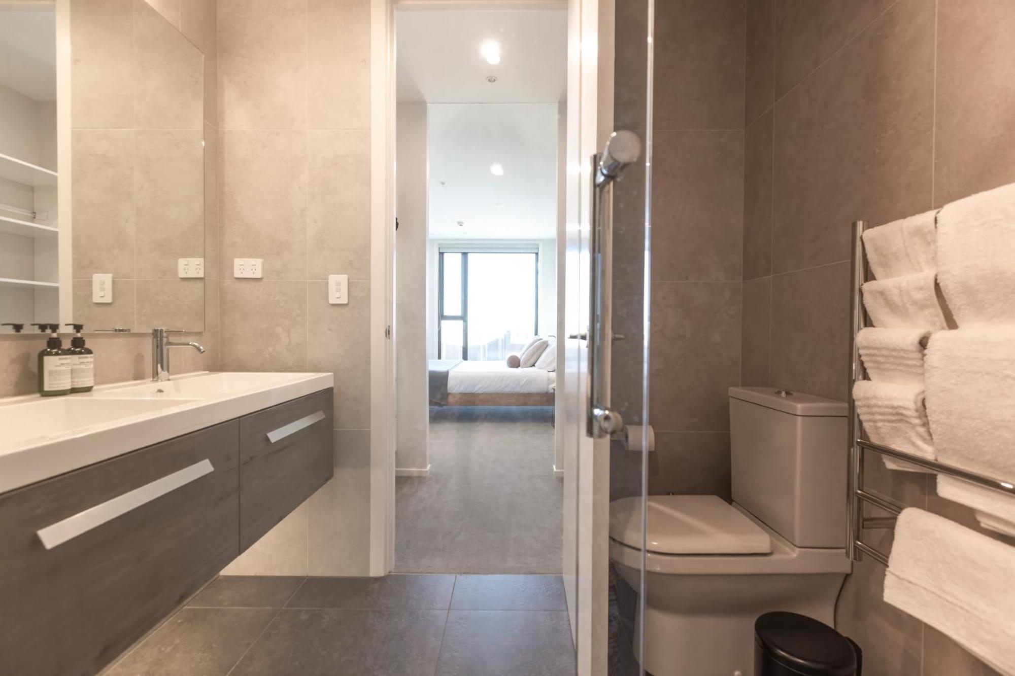 כרייסטצ'רץ' Luxury 2 Bedroom Cbd Apartment With Free Parking מראה חיצוני תמונה