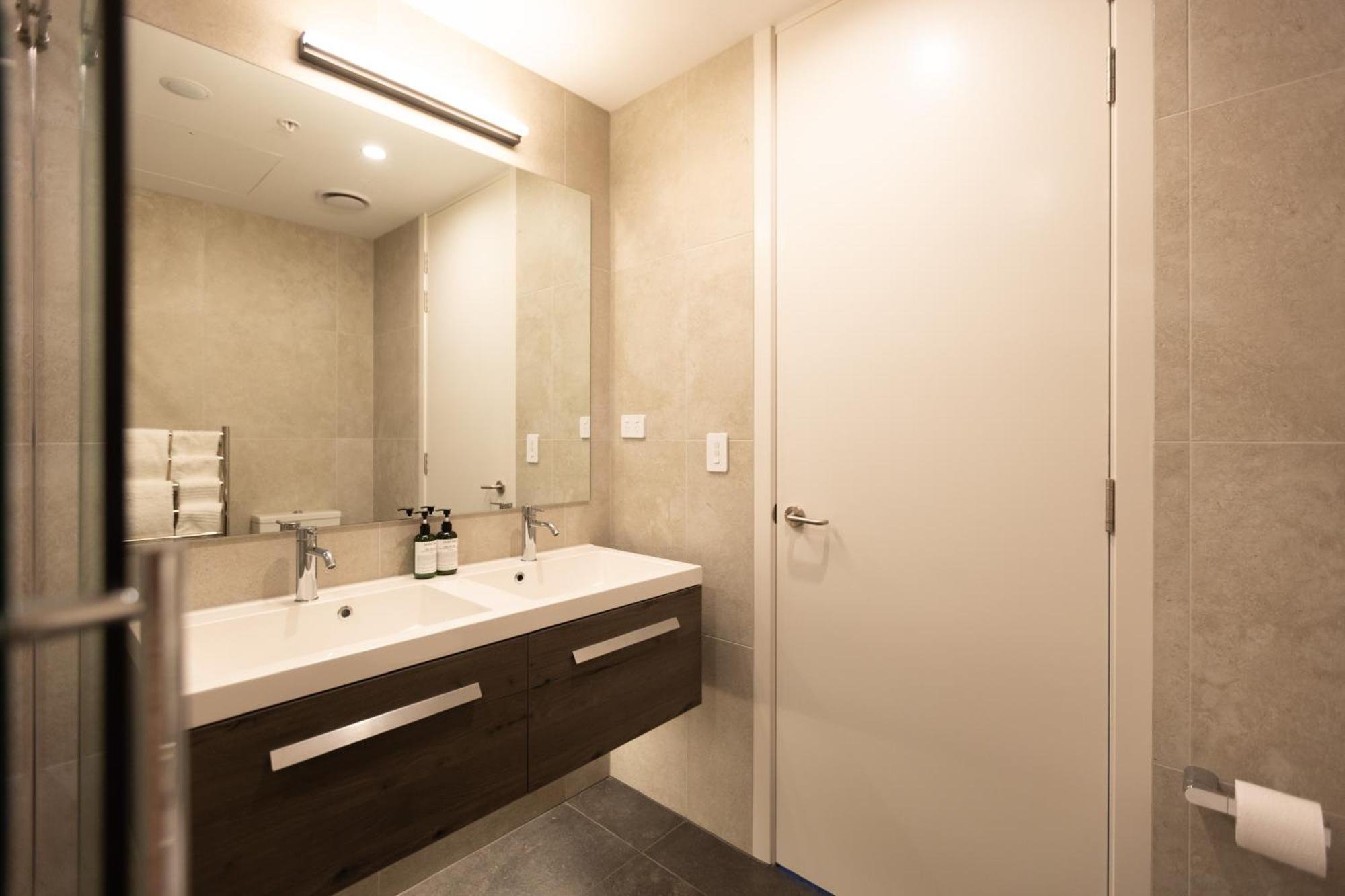 כרייסטצ'רץ' Luxury 2 Bedroom Cbd Apartment With Free Parking מראה חיצוני תמונה